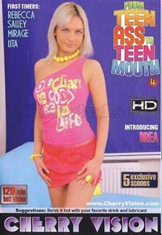 嘴裡跟嫩穴都塞滿大屌