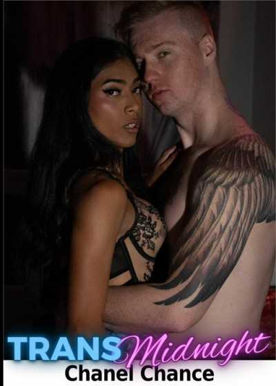 嬌小的 Chanel Chance 深深吸吮大屌,硬得像石頭一樣