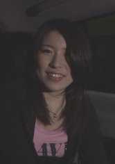 其實我想要更多性愛，但很害羞無法告訴丈夫的素人妻在街上被搭訕！享受她令人陶醉的身體！內射性愛！