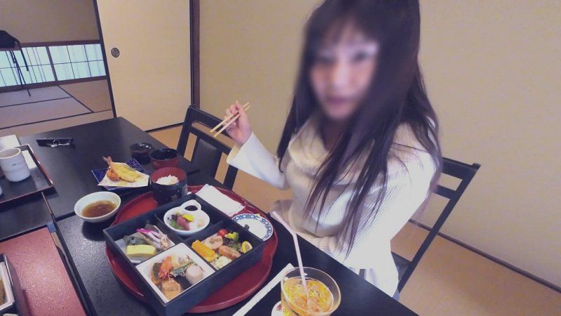 【個撮・温泉デート】<激カワ地下アイドル>Fカップ美巨乳とハメ撮り旅!すんごい膣が締まるのでピストン騎乗位でドピュ～