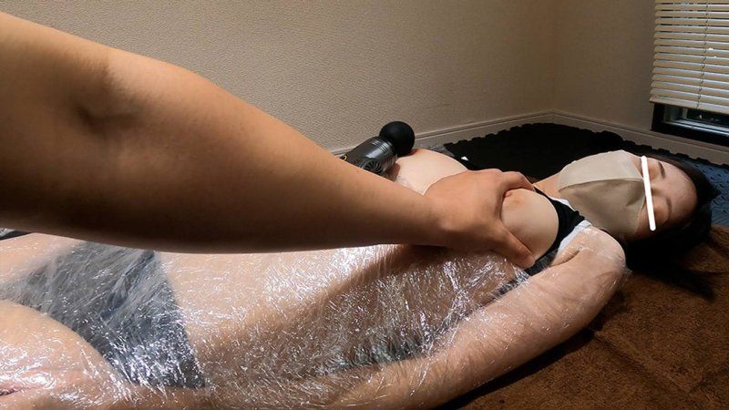 清純羅莉女超M開花盡情抽插～被3位超S男連續強迫口交～最後無套痙攣中出完全勃起不可避?!★結衣醬vol.2