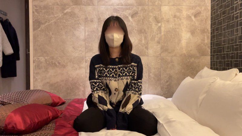 高級飲食店員被反覆NTR。頭腦中的男友被快樂的覆蓋所消除，陰道被肉棒操弄到高潮。