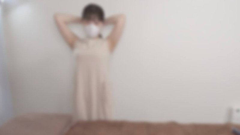 【無碼/無套】有大人氣質和可愛笑容的美麗30代OL桑又來了。因為她說希望以揉捏舒緩為主，溫柔地舒緩，所以這次就從仰臥位開始。