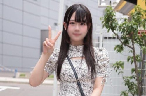 【初次拍攝】真的18歲經驗人數1人？皮膚白皙的現役女學生。因為某個理由而應徵拍攝，被巨根激烈地插入，將精液注入白虎淫穴