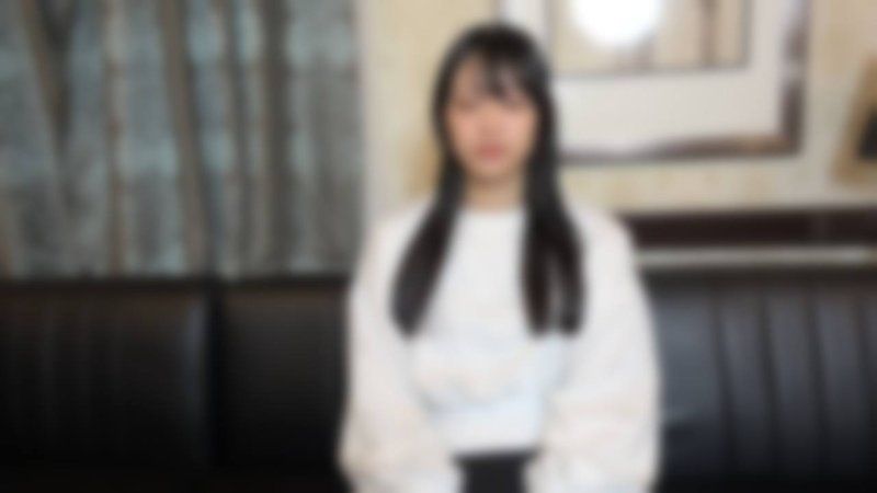 【個人拍攝/素人】（本篇有露臉）2〇歲的小美。纖細・美乳・高挑　三拍子齊全的完美身材。模特體型的美女在色情拍攝中呈現不堪入目的姿態。大量中出確定播種