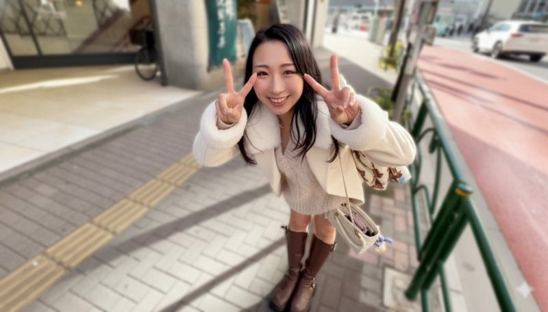 【无修正】《3日间限定》清楚系保育士のたまご19歳が関西弁でオホ声白目イキ连発！长い舌フェラと唾液ダラダラ中出しセックス※未公开特典45分!