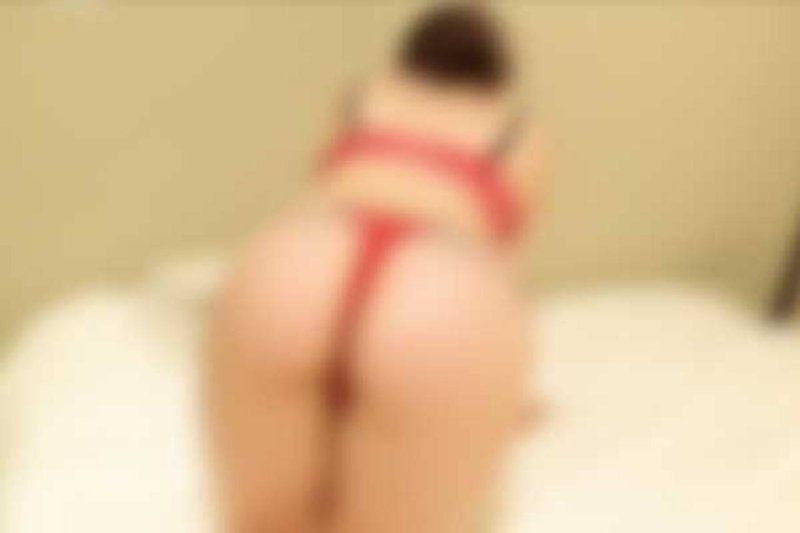 【無修正】【素人個撮】オナニーで痙攣絶頂する濡れるグラマラスボディーに孕ませ中出し！！