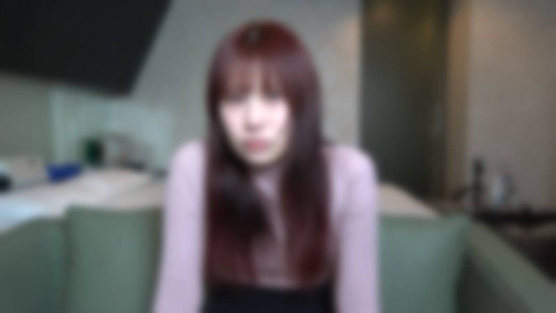 【個人撮影/素人】（本編顔出し）2〇歳〇きちゃん。高身長・スレンダー・パイパンの3拍子揃ったいまどき美女。普段は一般OLさんですが、内緒のバイトでハメ撮り挑戦。遠慮なく中出しかましときました