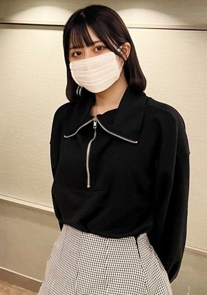 １８歳うぶな美少女らなちゃんと約束外の中出しえっち、、、顔出しNGだがエッチを楽しみ終盤マスク外してイキ顔晒してます