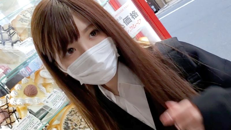 【無修正】「私とはしないの？」友人と関係を持った講師に迫る長身美脚の生徒