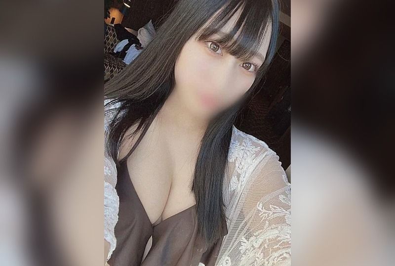 无码/大量生猛内射/包含2段性爱影片】传奇美女S酱！首次泳装泳池约会！在她美丽的G罩杯身体上享受大量生猛内射！她的第一次乳交！